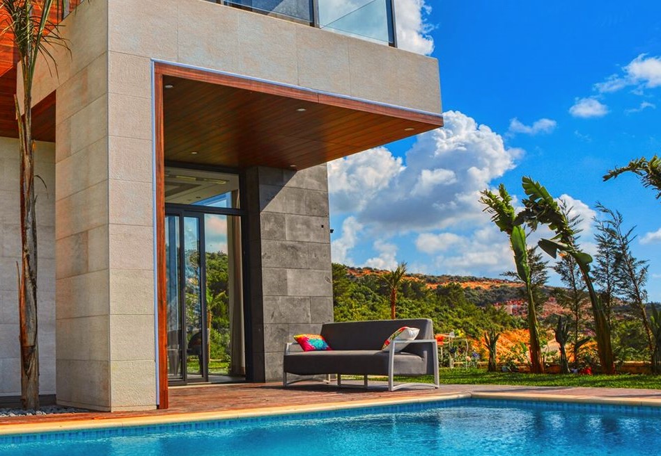 Ohana Hills – Exterior Villa & Pool